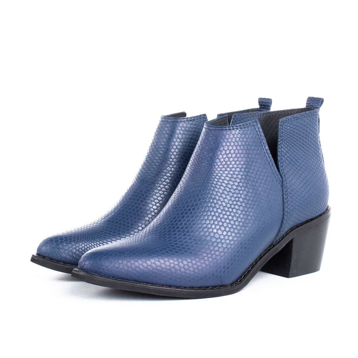 Botín de cuero texturizado color azul oscuro, para dama