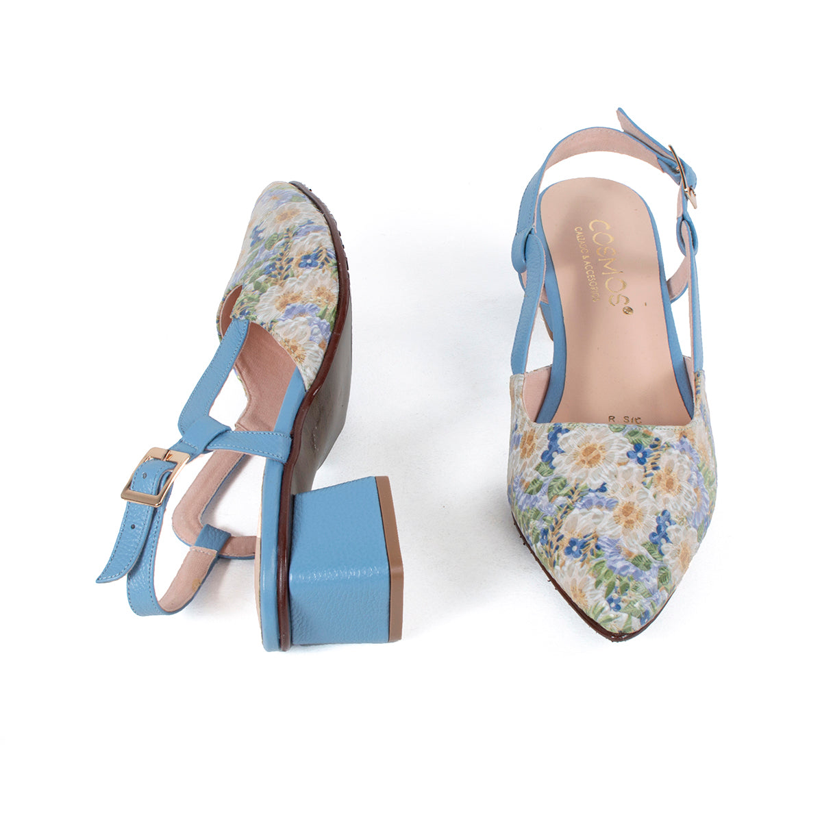 Trabillas en cuero color azul, capellada estampada