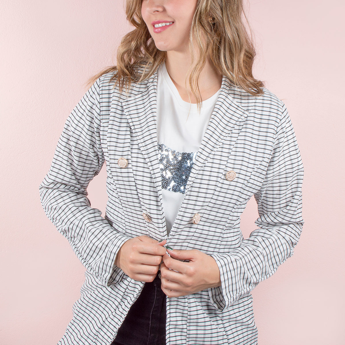 Blazer color blanco a cuadros