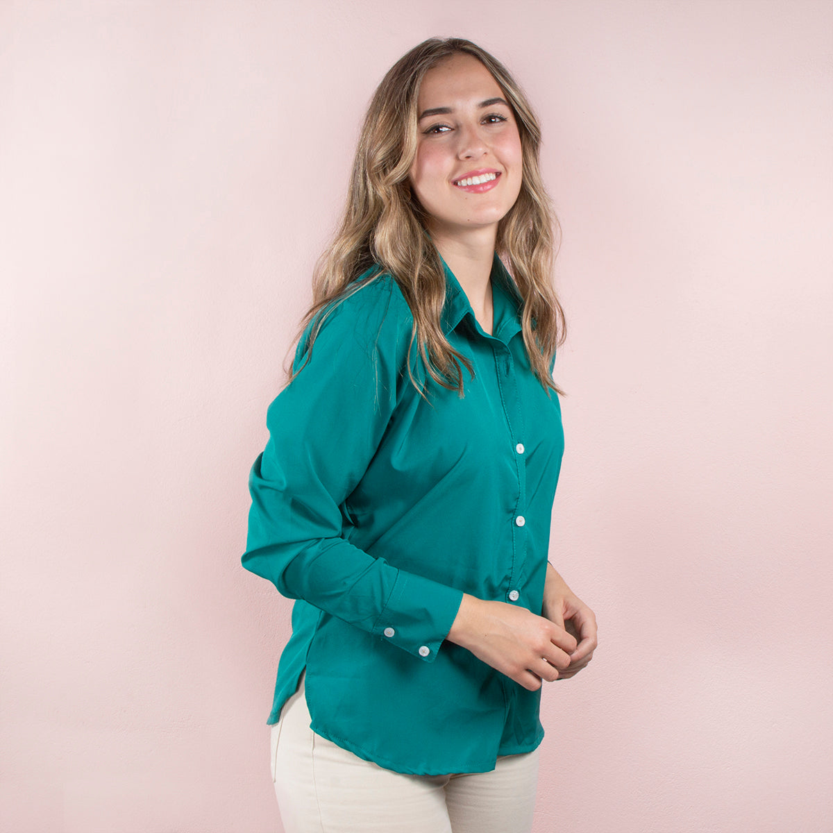 Camisa elegante color verde