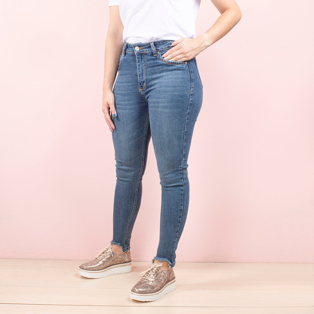 Jeans tipo skinny color azul