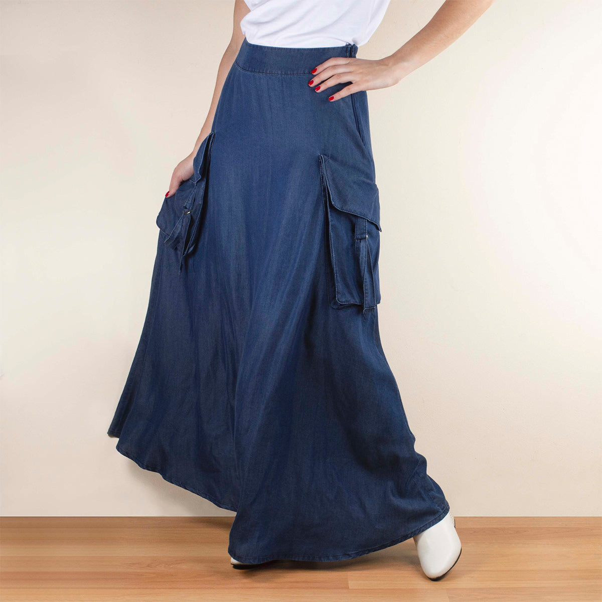 Falda larga tipo cargo color azul
