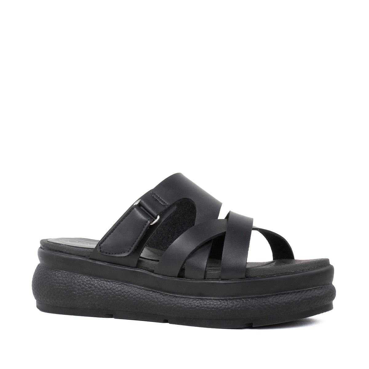 Sandalias color negro con correa