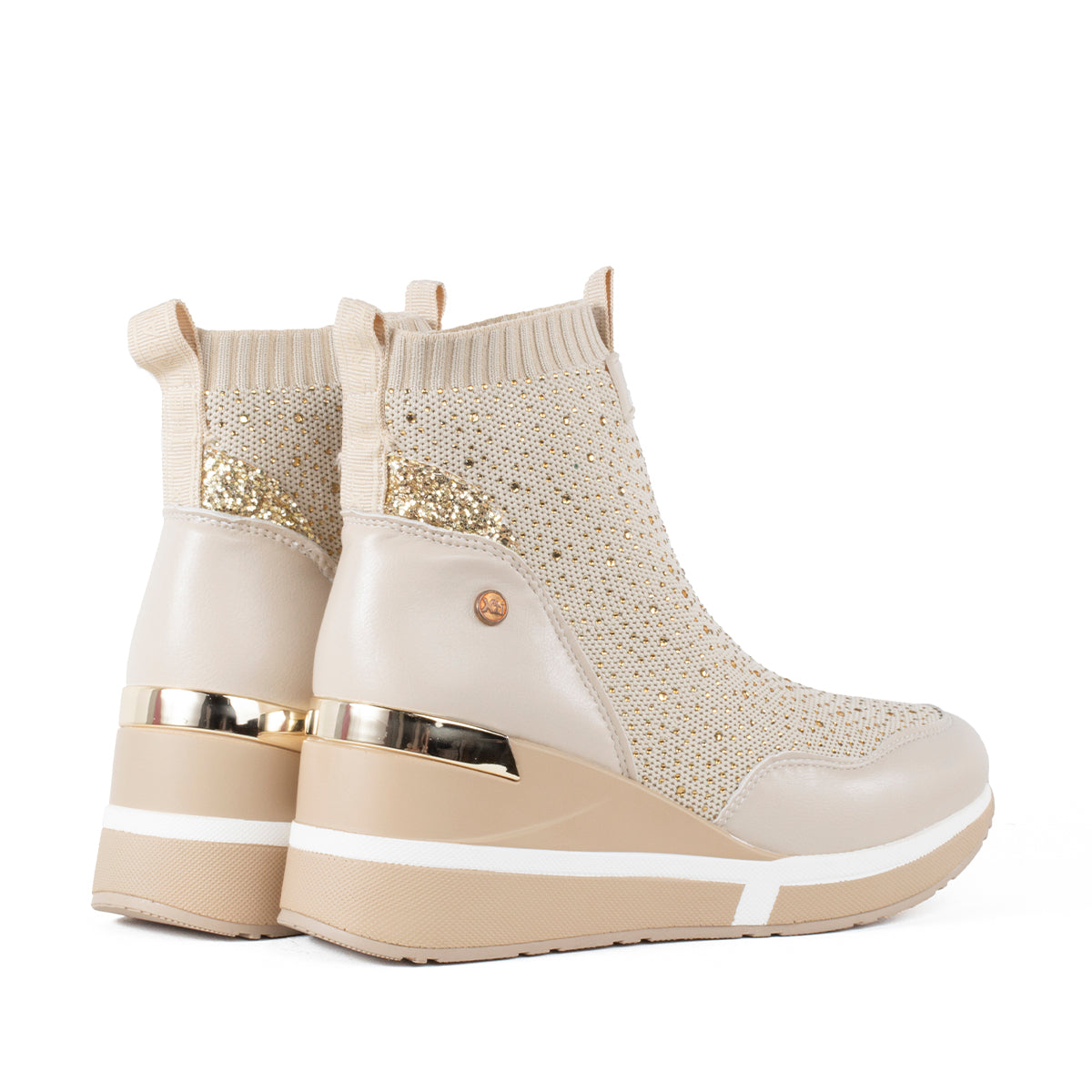Botines deportivos color beige con plataforma y tejido textil