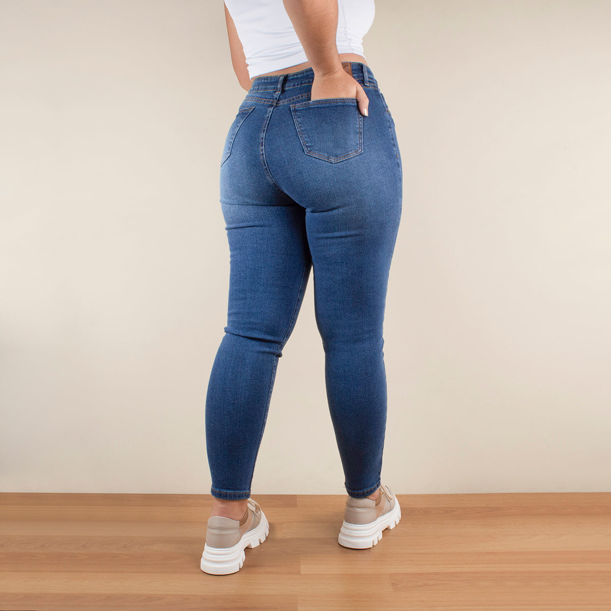 Jeans tipo skinny color azul