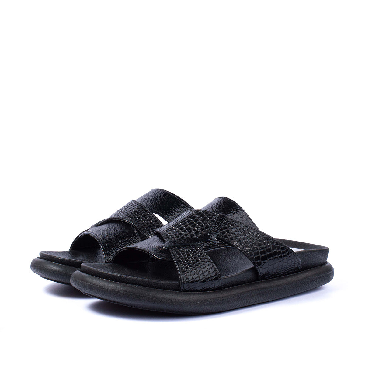 Sandalias planas en cuero color negro con textura tipo croco 104073