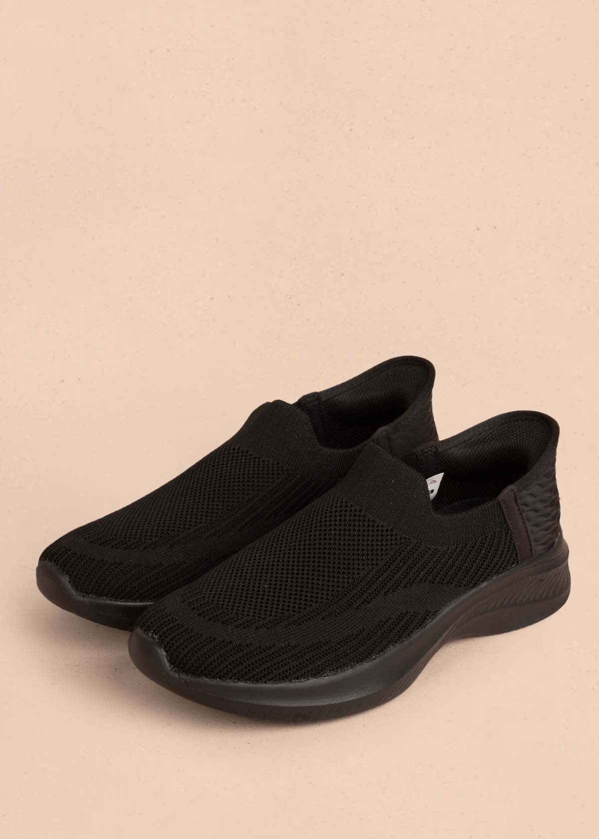 Tenis deportivos color negro con malla tejida 104732