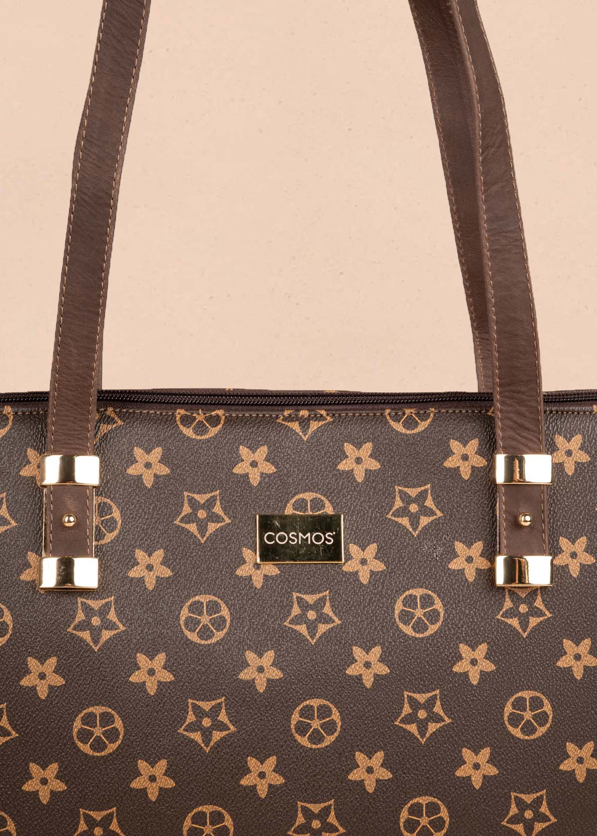 Bolso tipo cartera color café con estampado de flores 105318