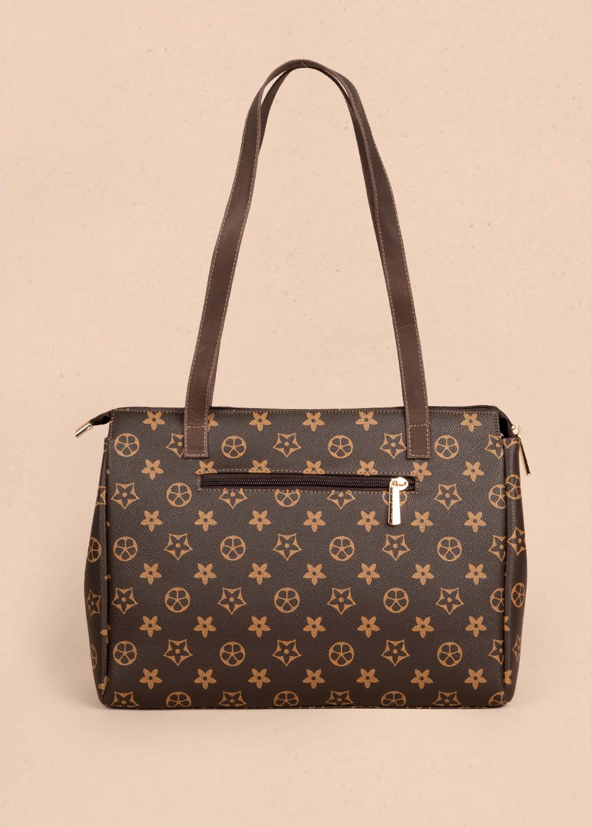 Bolso tipo cartera color café con estampado de flores 105318
