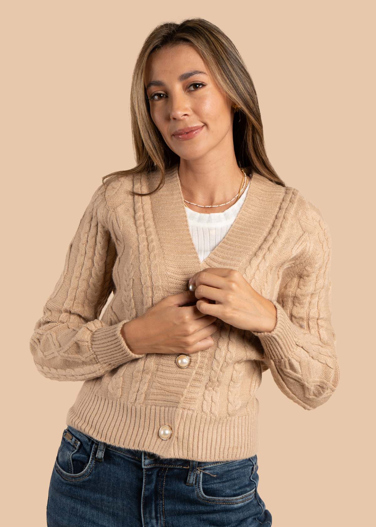 Saco color camel con tejido trenzado 105467