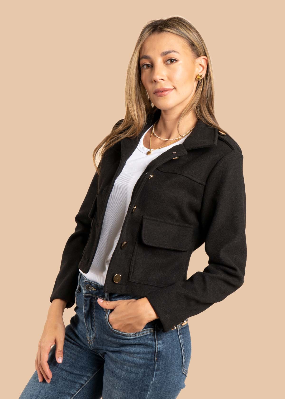 Chaquetas color negro con bolsillos 105501