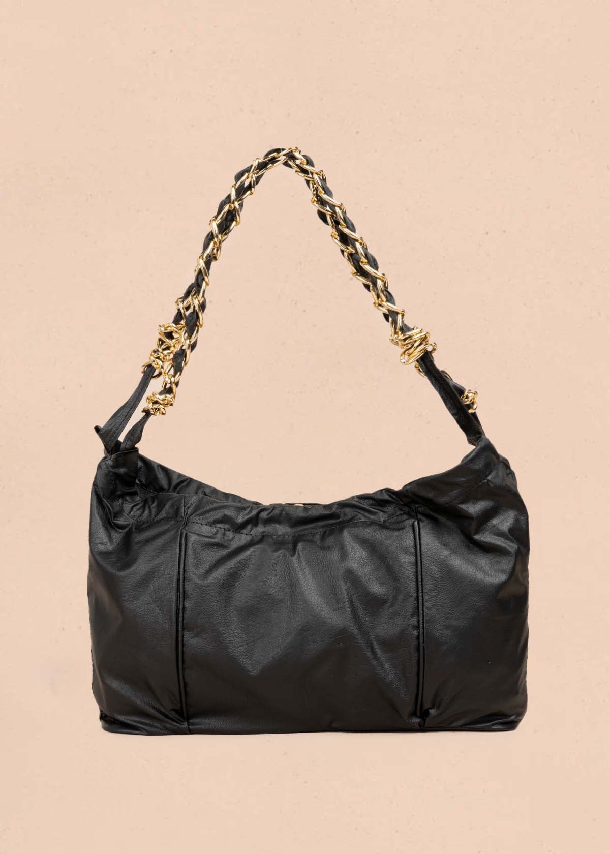 Bolso cartera color negro con cadena 105566