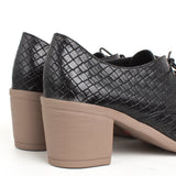 Zapato tipo Oxford con tacón color negro para dama