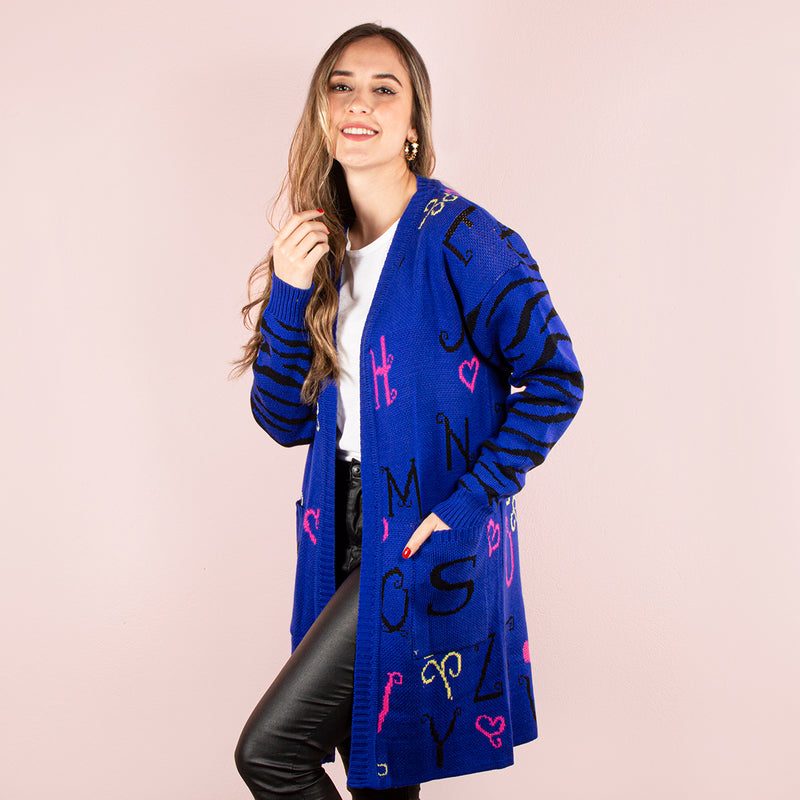 Cardigan detalle en abecedario color azul, para dama