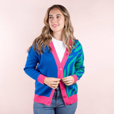 Buzo color rosado estampado multicolor con botones