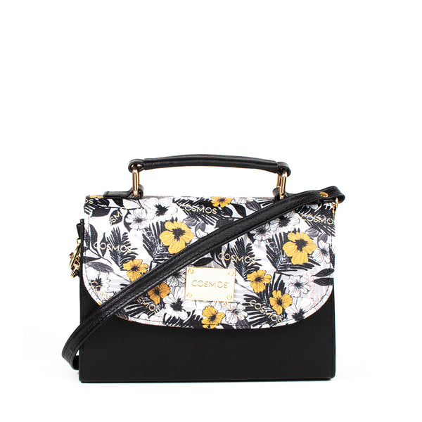 Bolso tipo bandolera color negro estampado frontal, para dama.