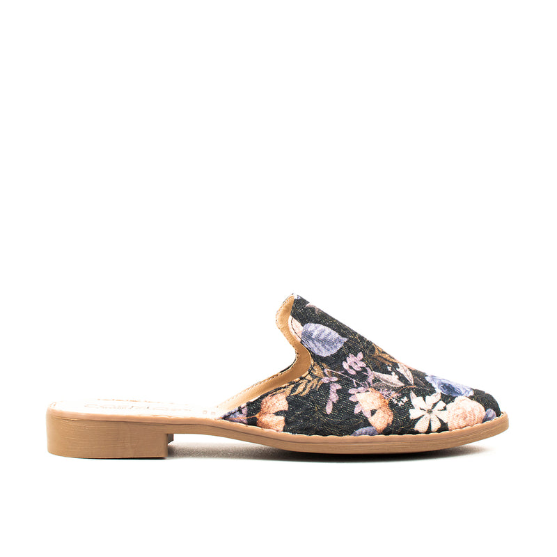 Sueco color negro estampado, para dama