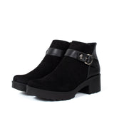 Botines color negro con correa