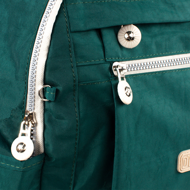 Morral color verde con cierre frontal, para dama