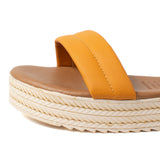 Sandalia plana color taupe con lazo, para dama