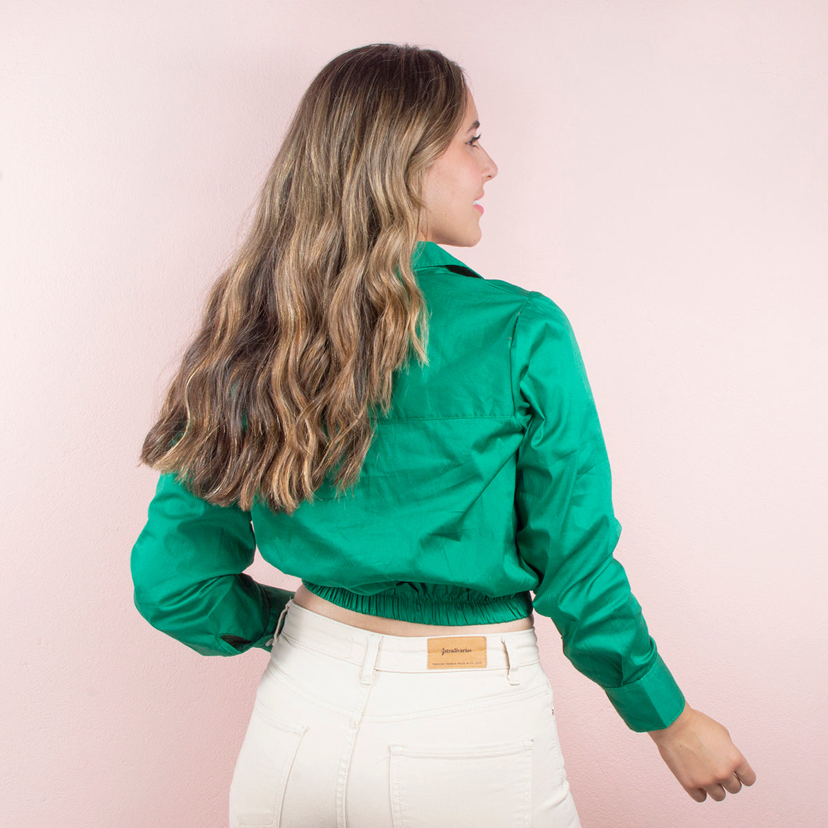 Blusa corta de manga larga color verde
