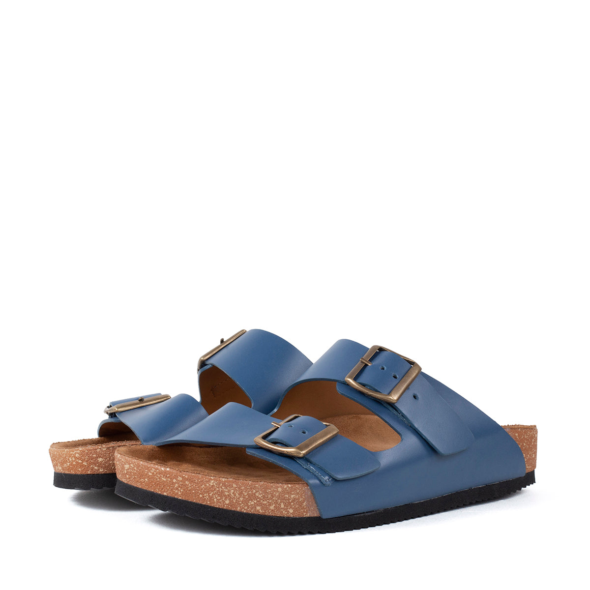 Sandalias planas de cuero color azul con hebilla cuadrada