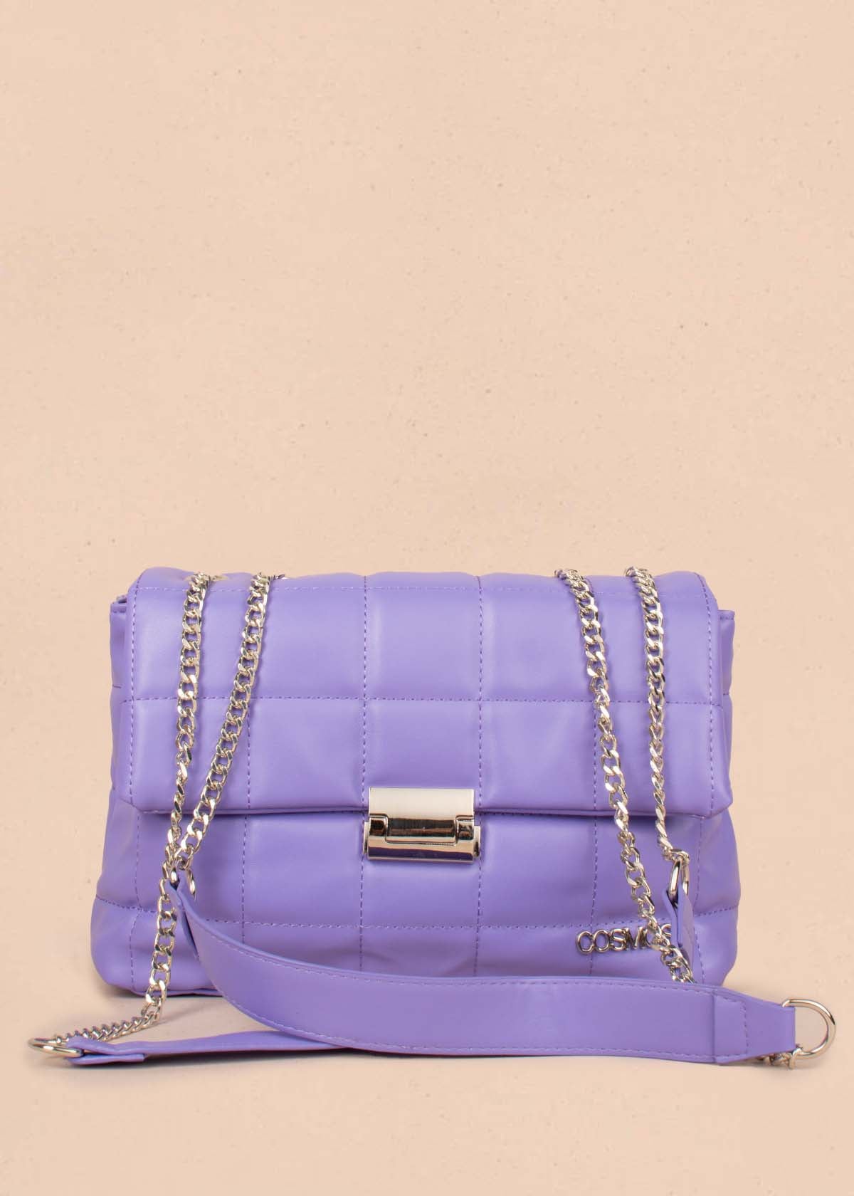 Bolso tipo bandolera color morado con diseño en cuadros acolchado 103563