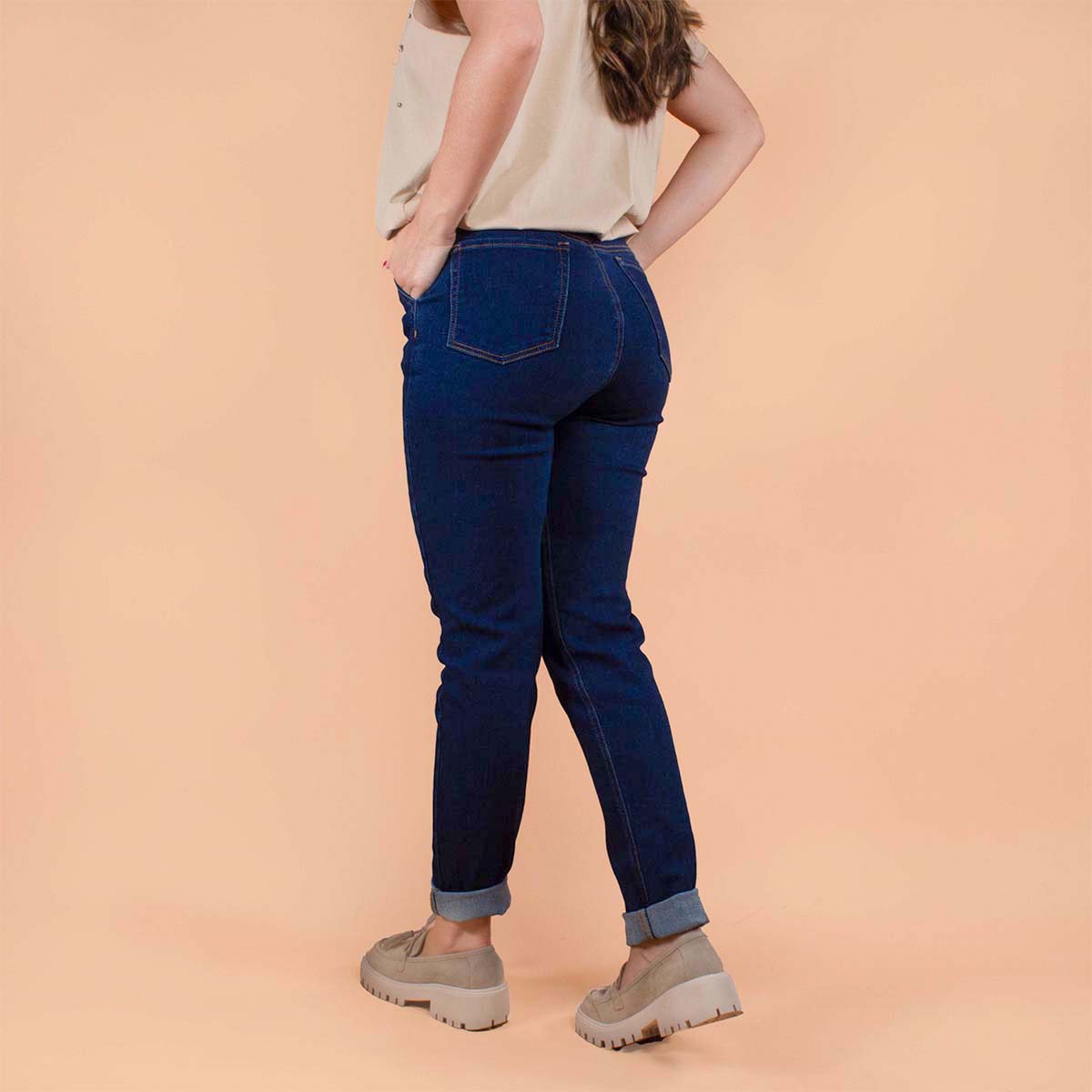 Jeans tipo skinny color azul clásico 104161