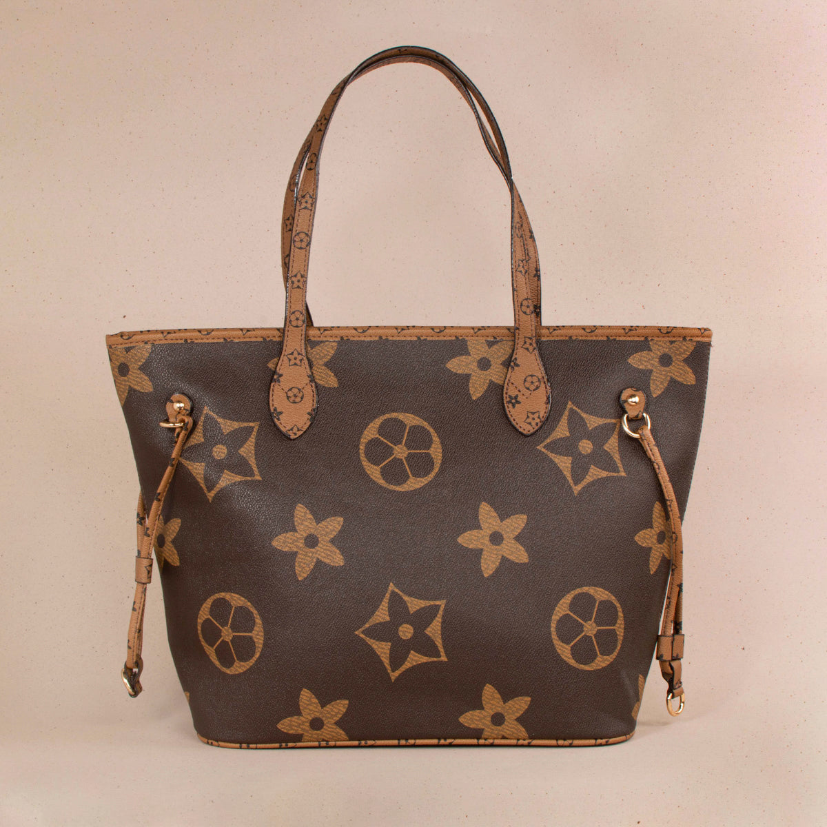 Bolso tipo shopping color café con estampado de flores 104296