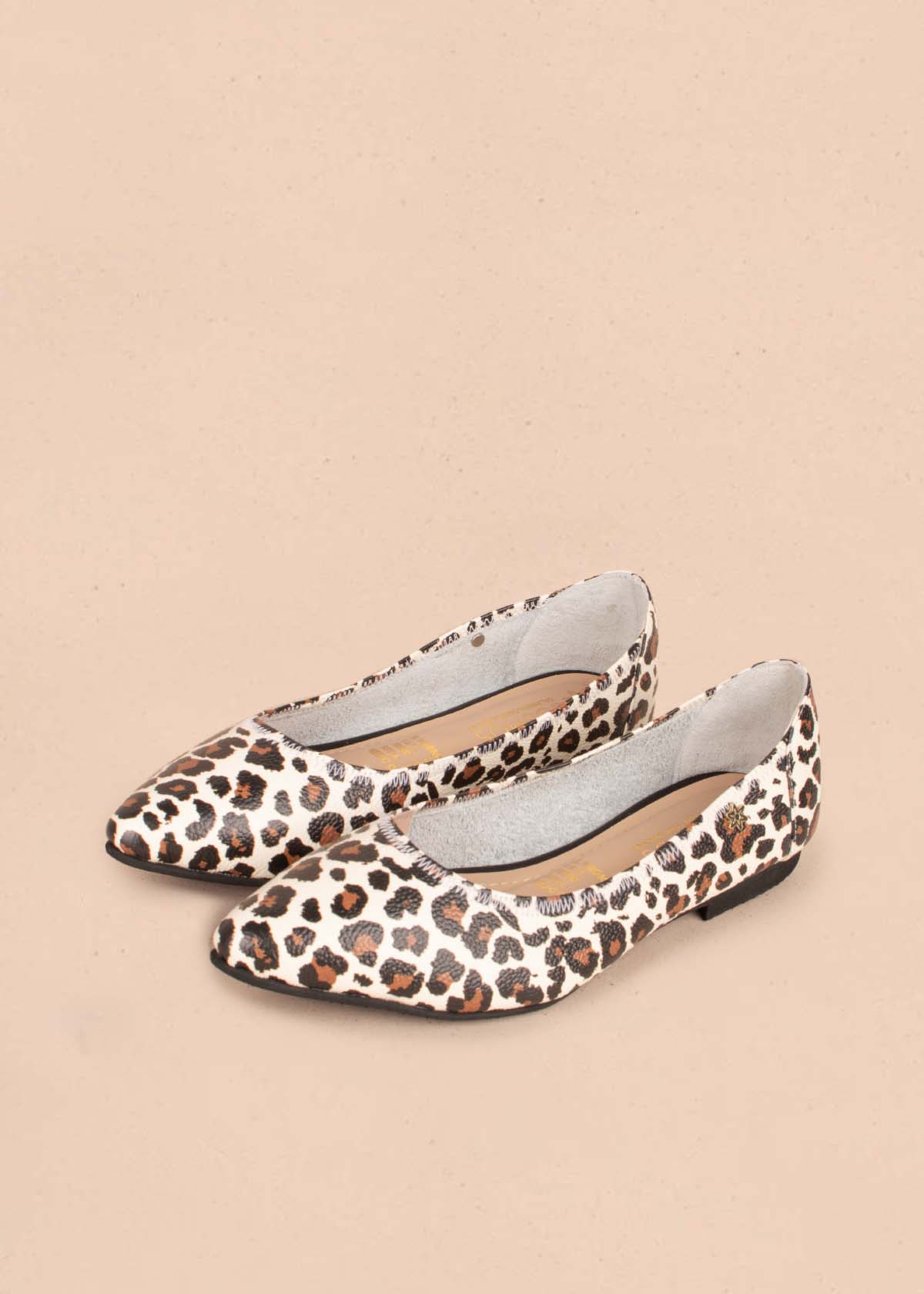 Baletas en cuero con folia color animal print 104468