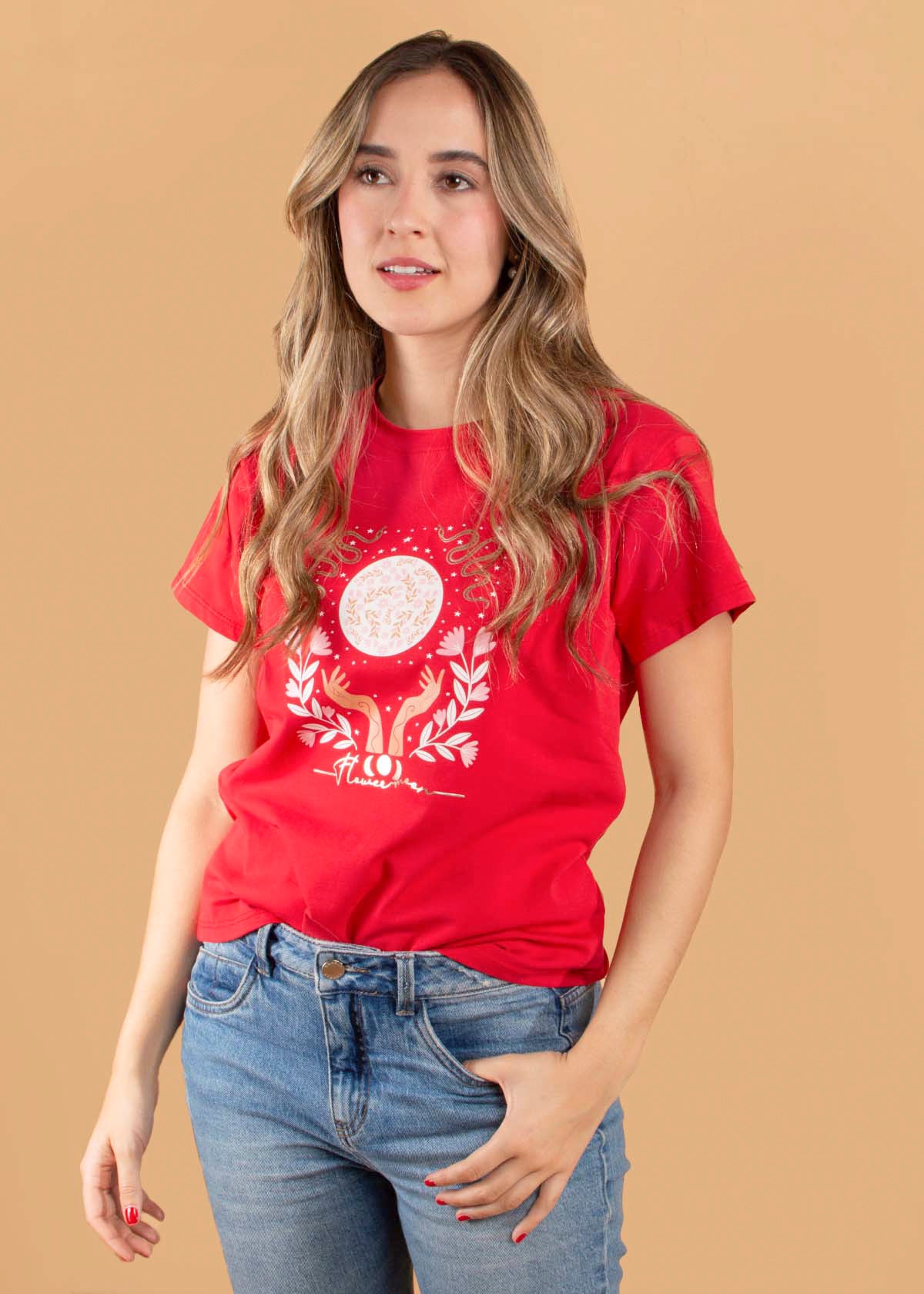 Camiseta color rojo con estampado 104499