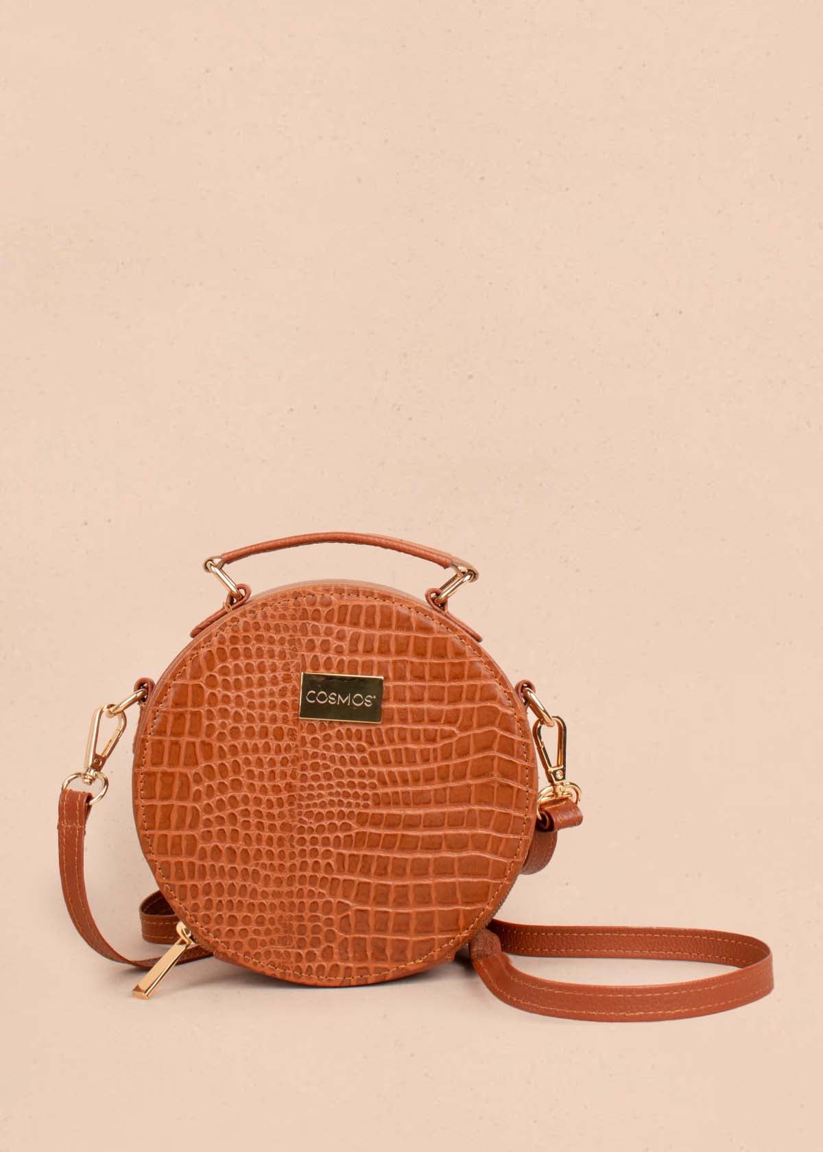 Bolso tipo bandolera en cuero color miel con textura croco 104519