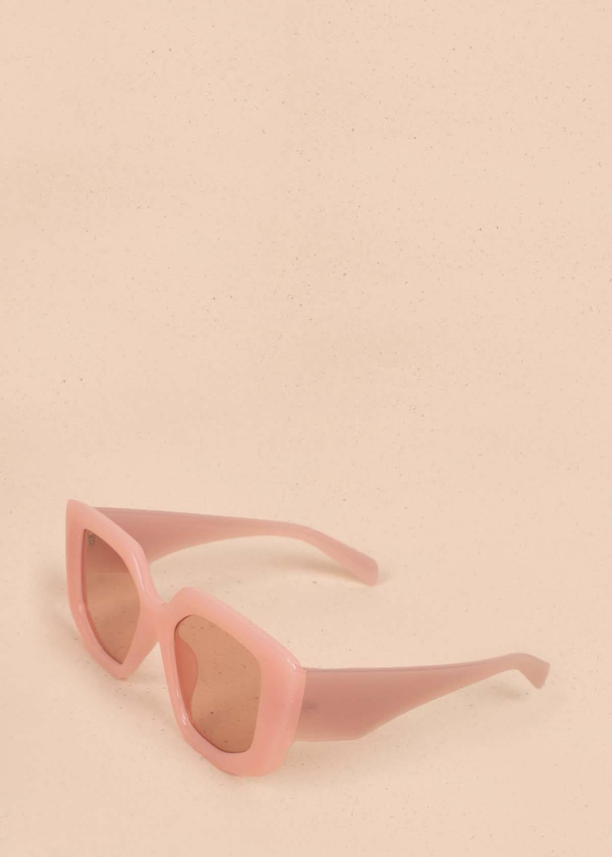 Gafas de sol color rosado con marco cuadrado 104531