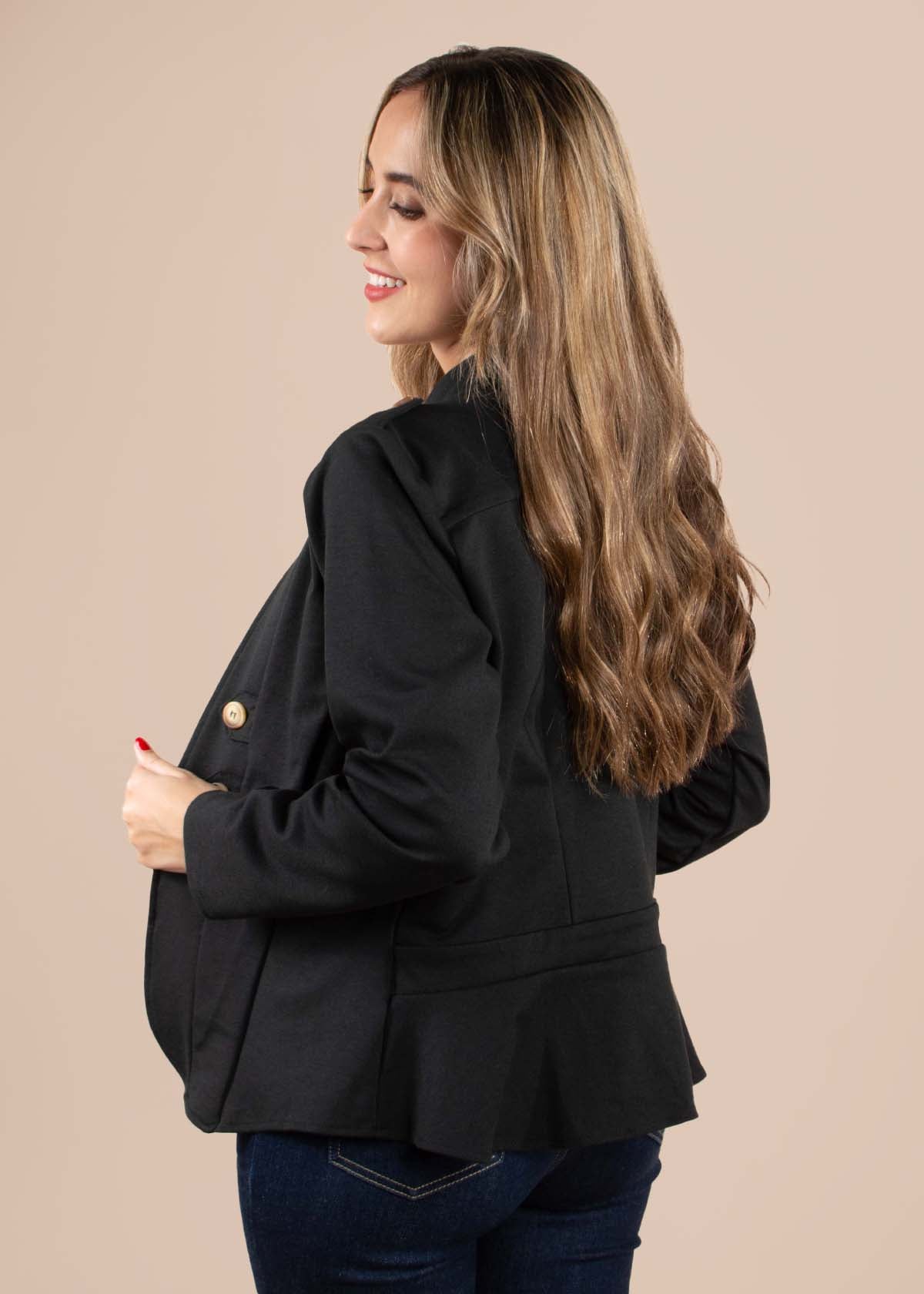 Chaqueta clásica color negro con botones 104582