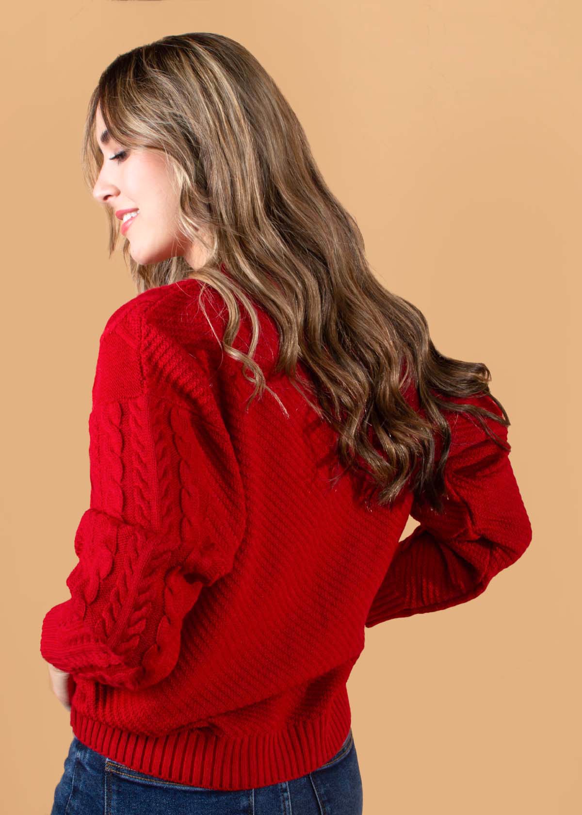 Buzo color rojo sale