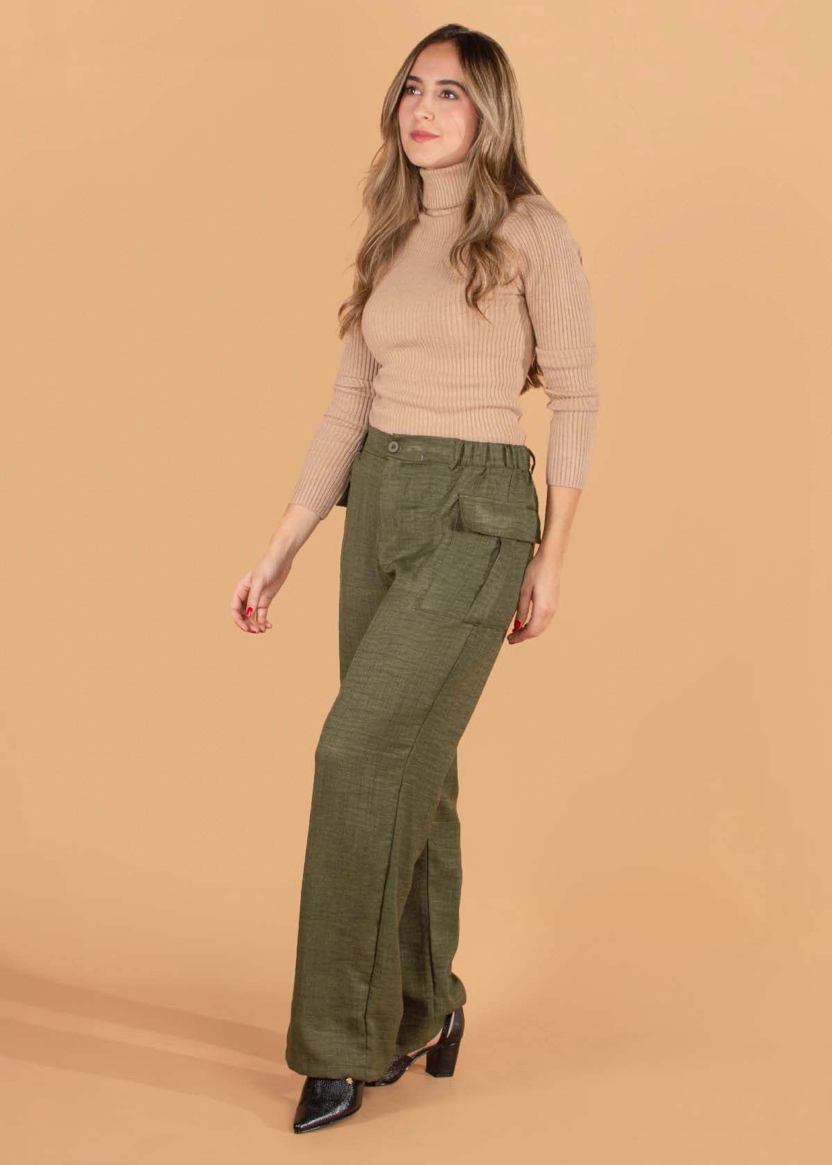 Pantalón tipo cargo color verde con resorte en cintura 104724