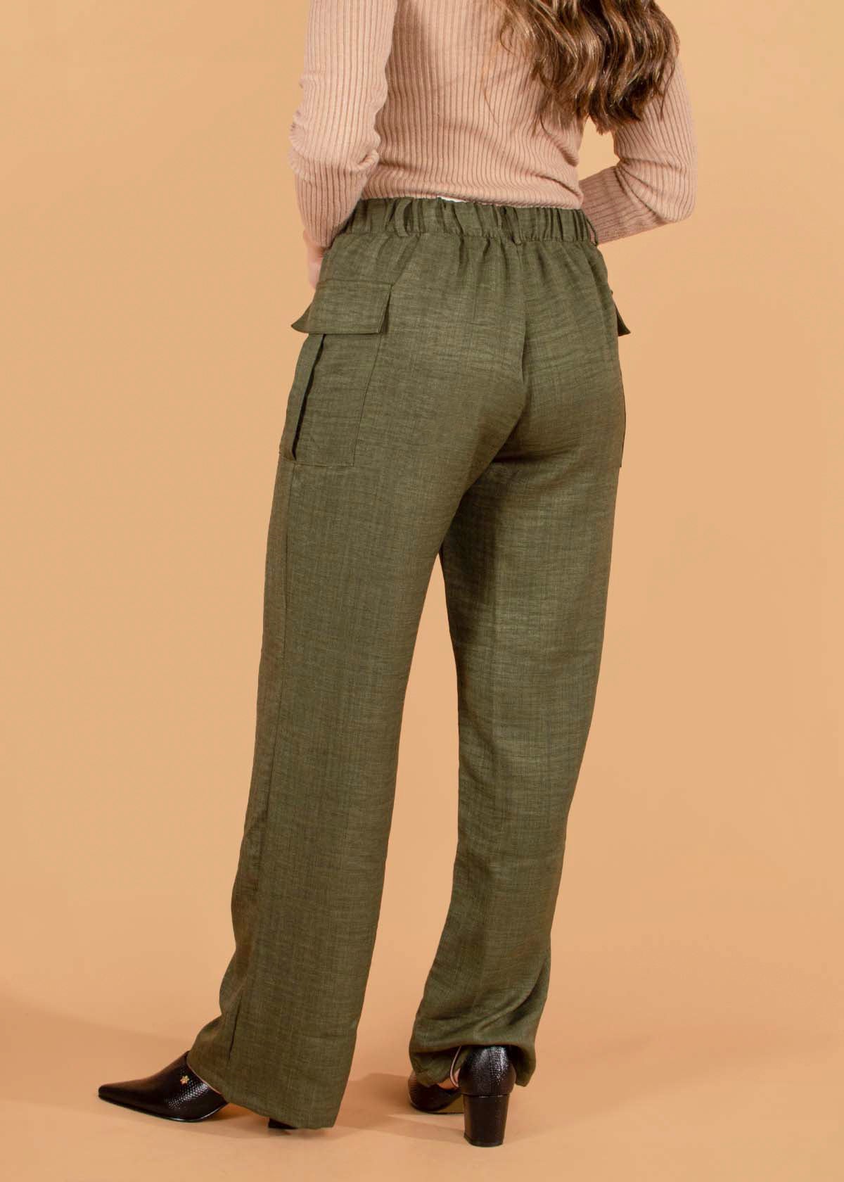 Pantalón tipo cargo color verde con resorte en cintura 104724