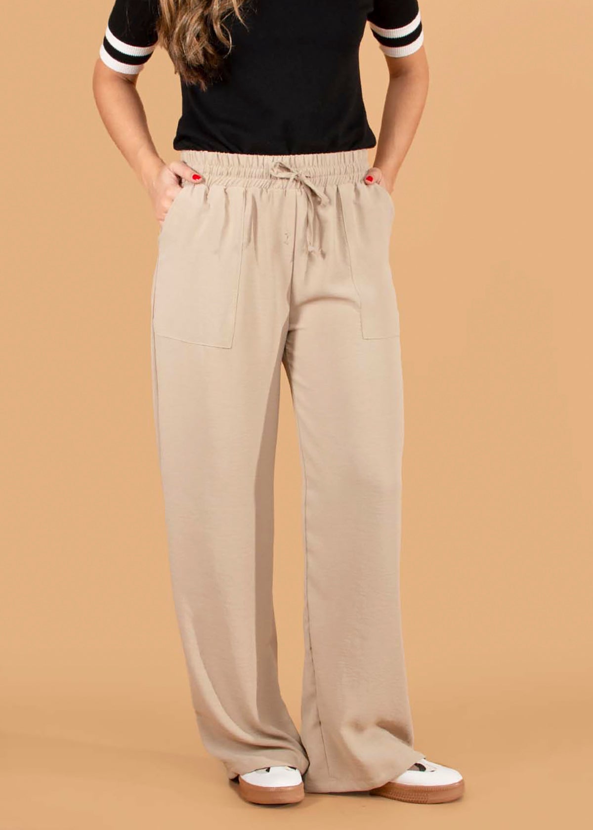 Pantalón color beige con resorte en cintura 104728