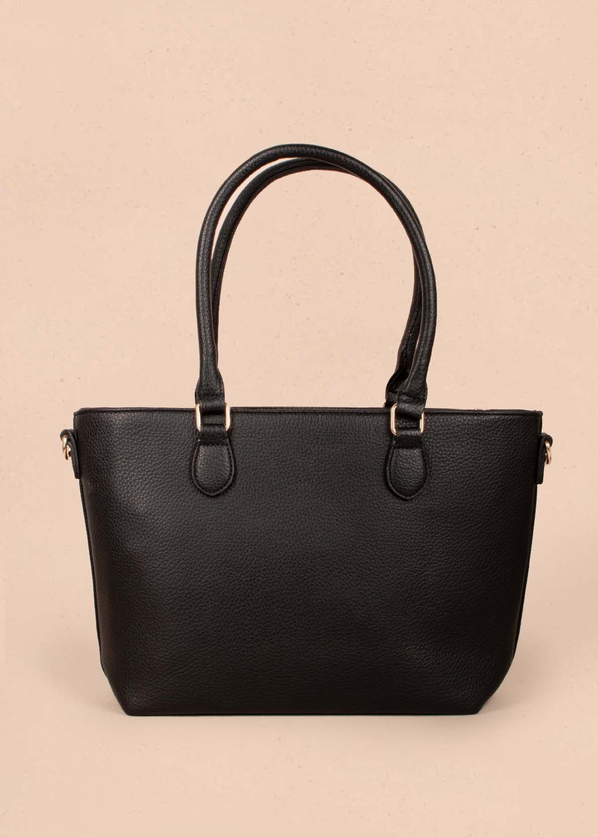 Bolso tipo shopping color negro 104757