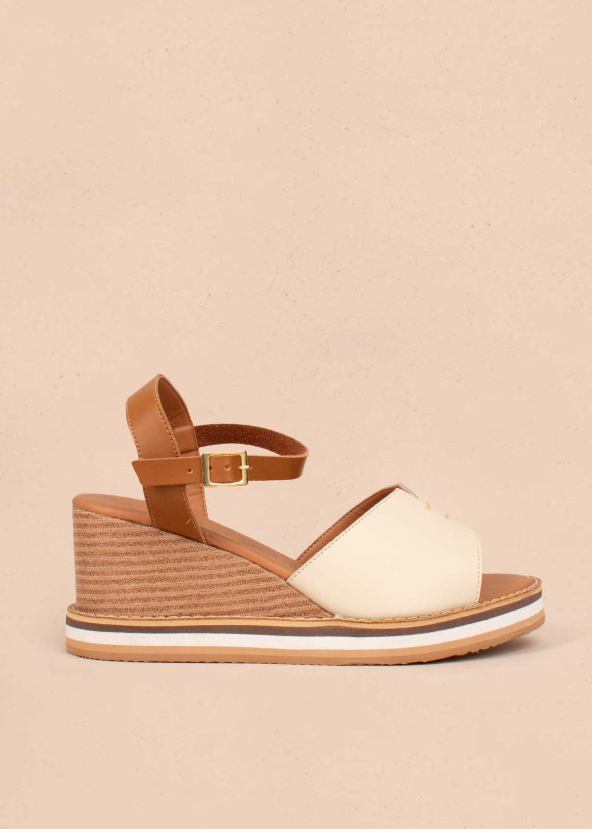 Sandalias color miel con plataforma 104832