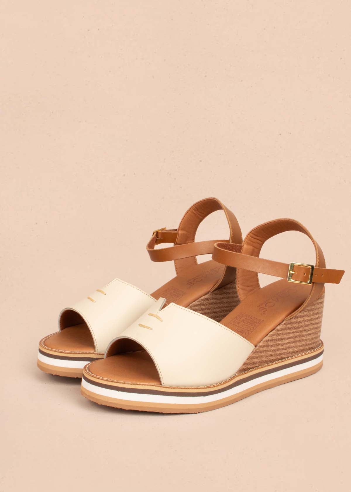 Sandalias color miel con plataforma 104832