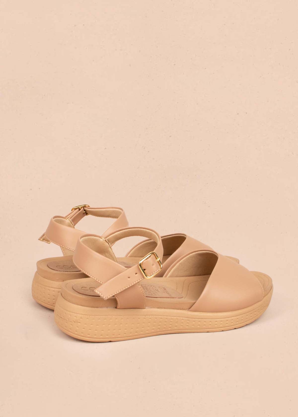 Sandalias color camel con suela confort 104834