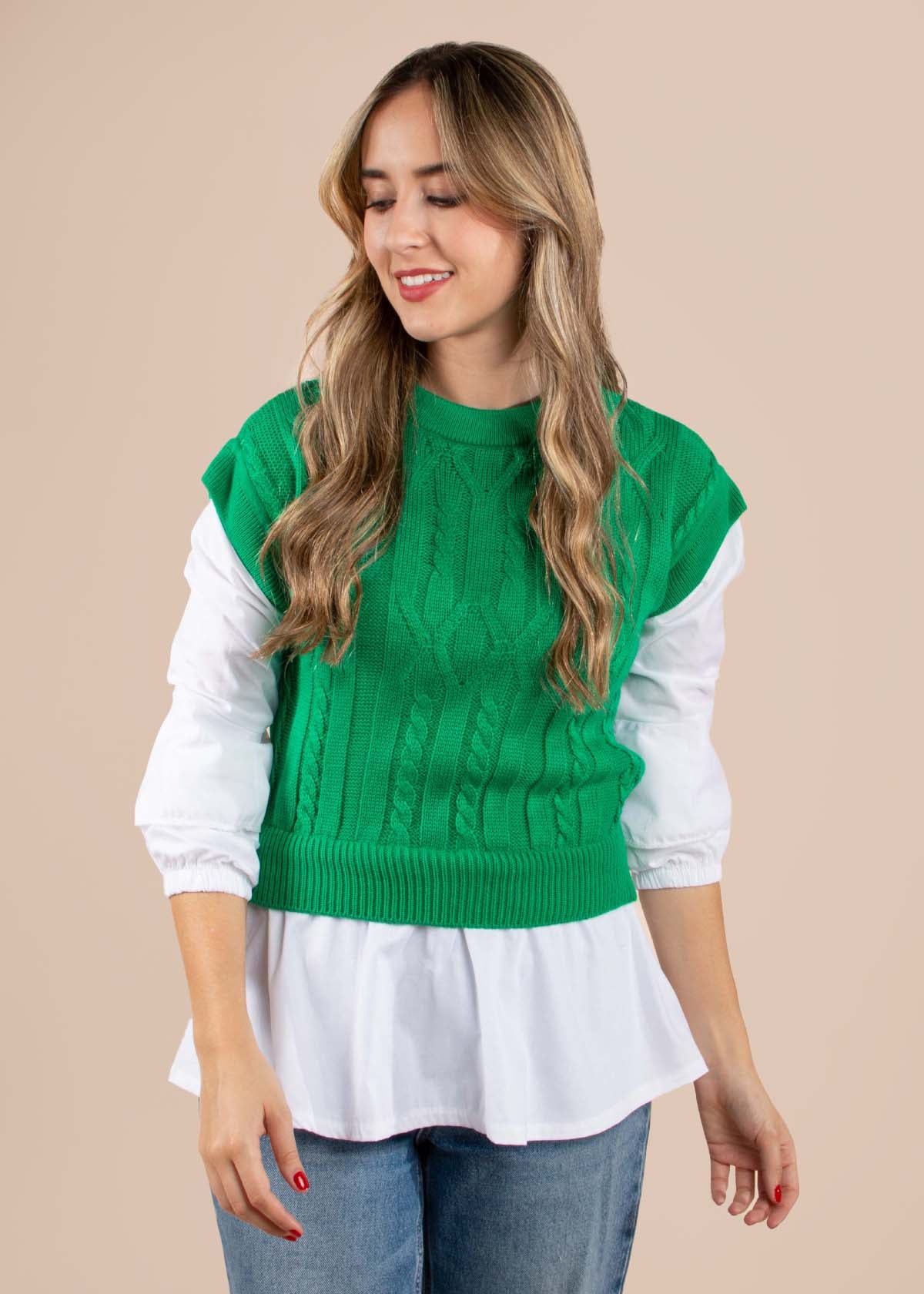 Blusa con chaleco color verde incorporado 104948