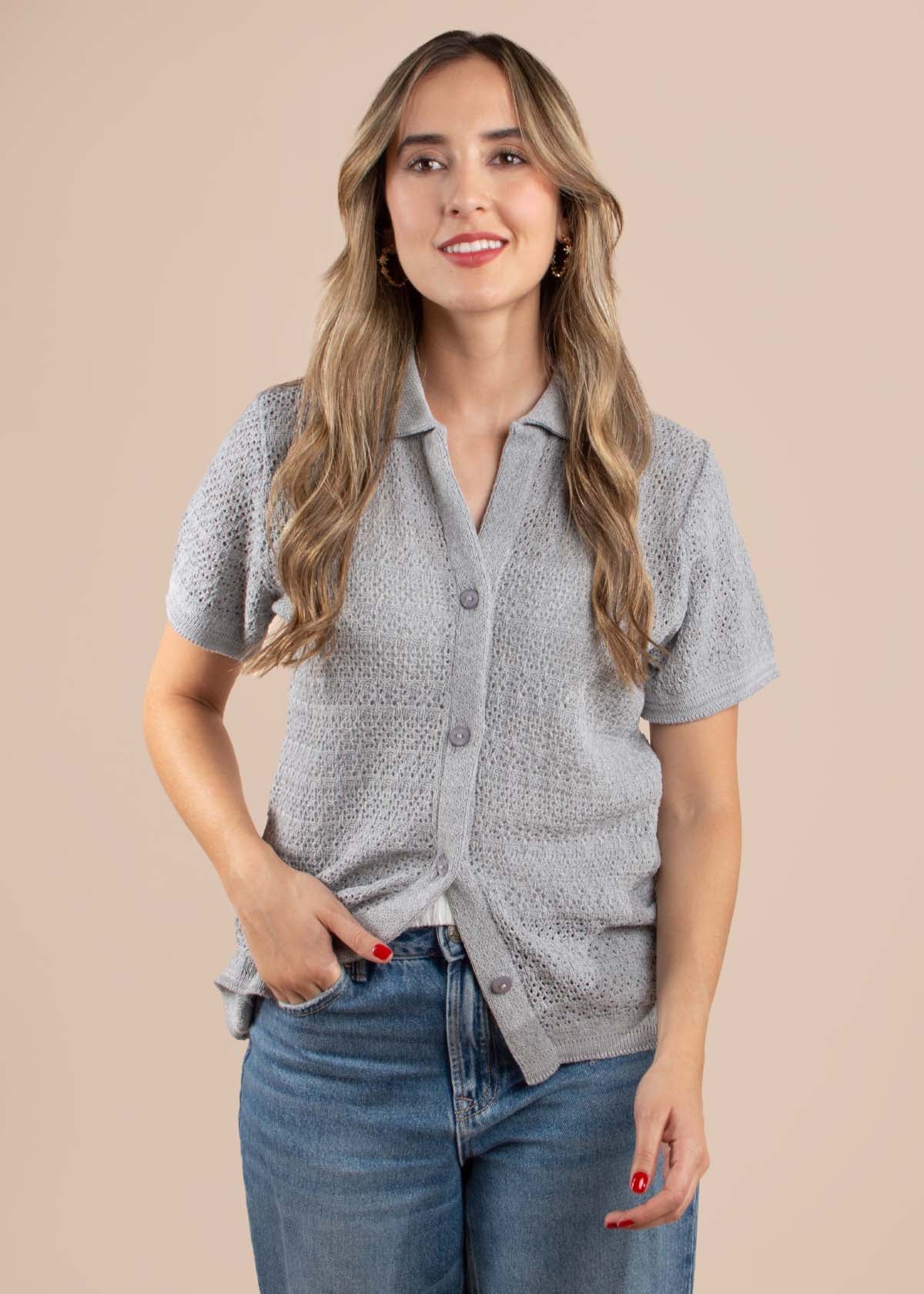 Blusa tejida color gris 104979