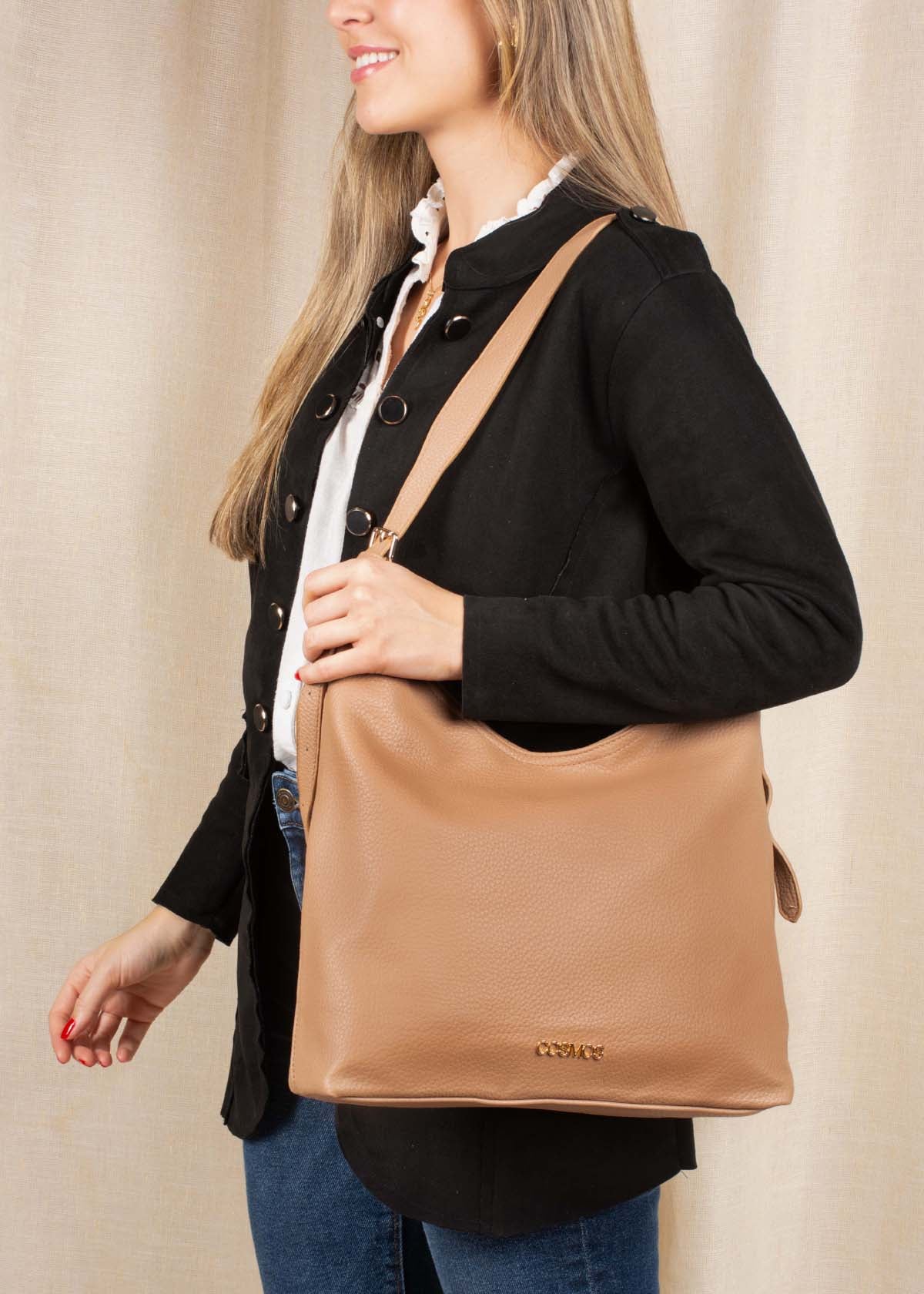 Bolso tipo shopping color camel 105149