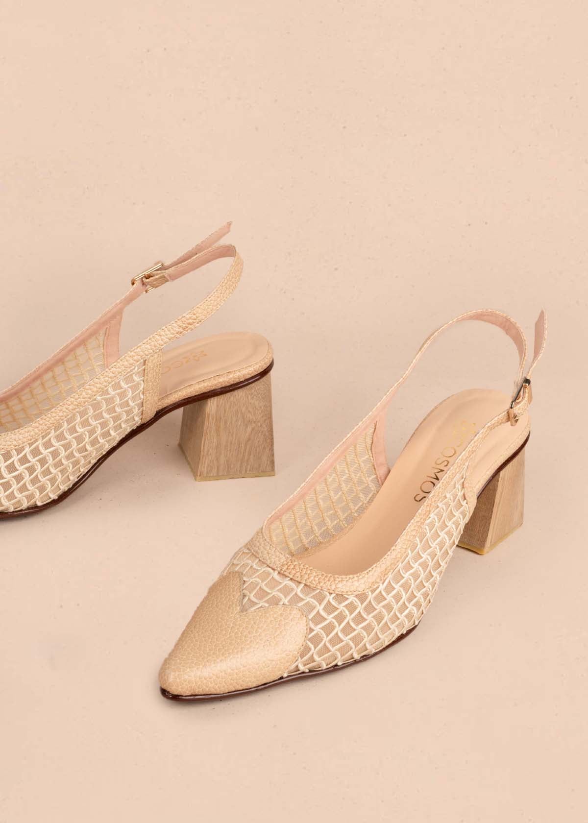 Tacones trabilla en cuero color beige con transparencia 105183