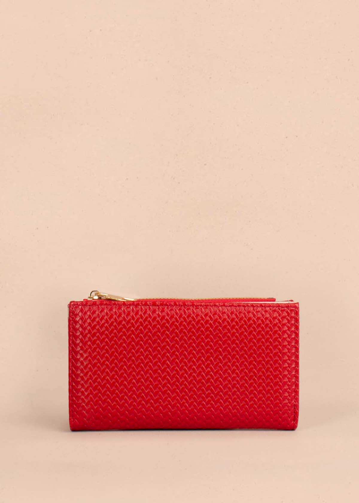 Billetera grande color rojo con textura croco 105268