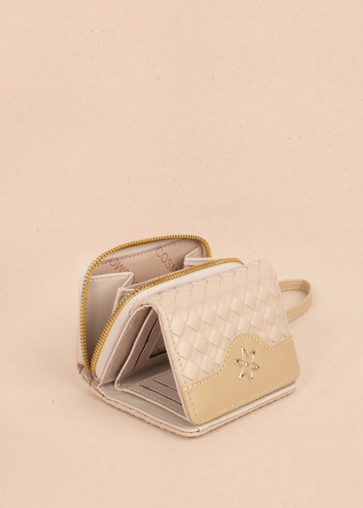 Billetera pequeña color beige 105269