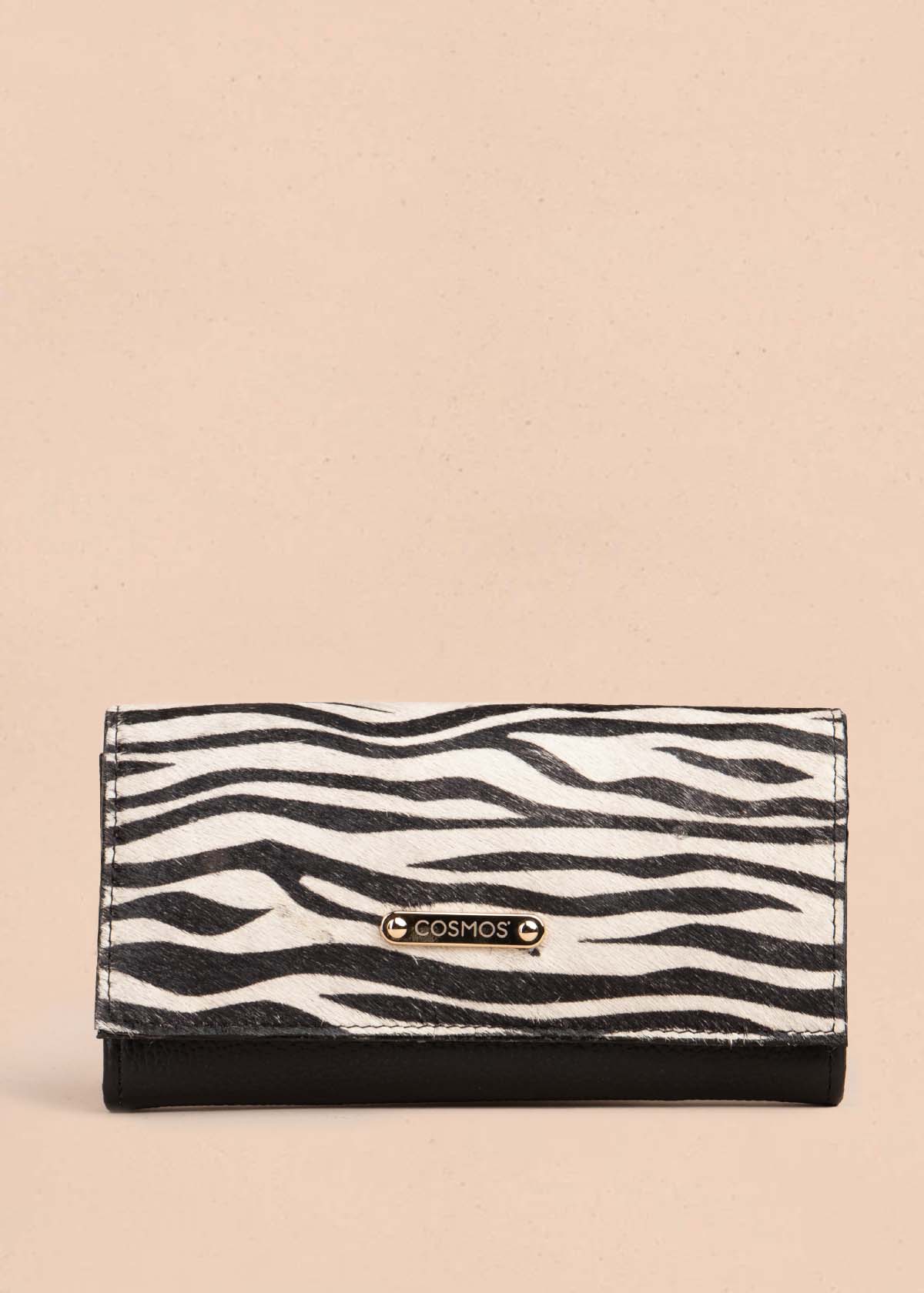 Billetera en cuero animal print color negro 105320