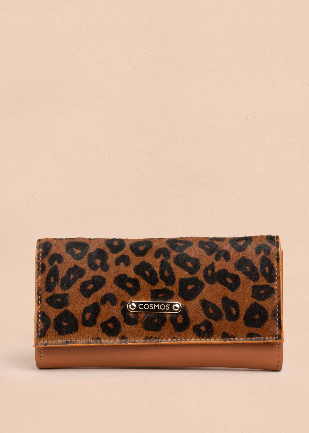 Billetera en cuero animal print color tabaco 105320